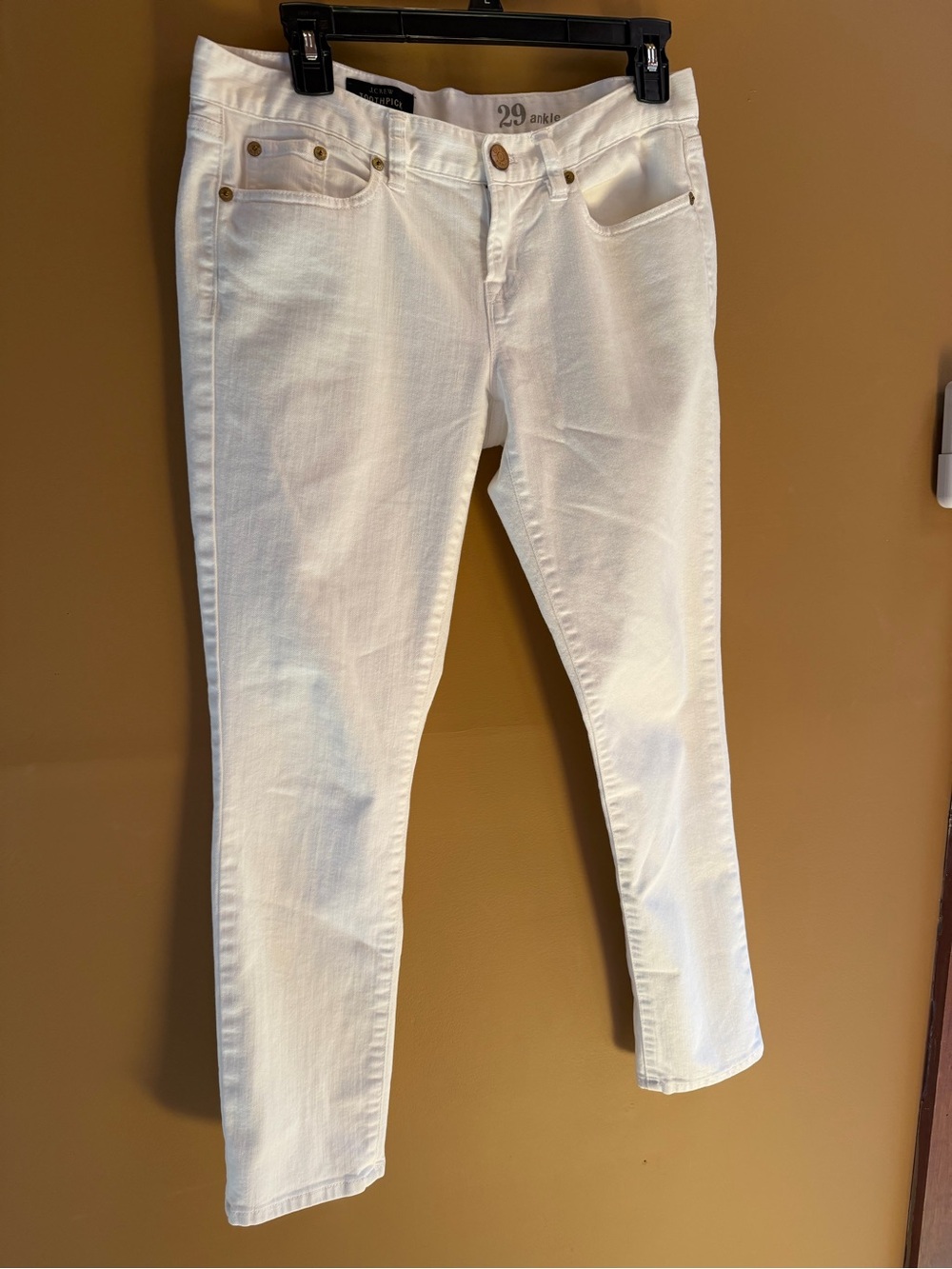 J. Crew White Ankle Low Cut Skinny Jeans- Like New- EUC